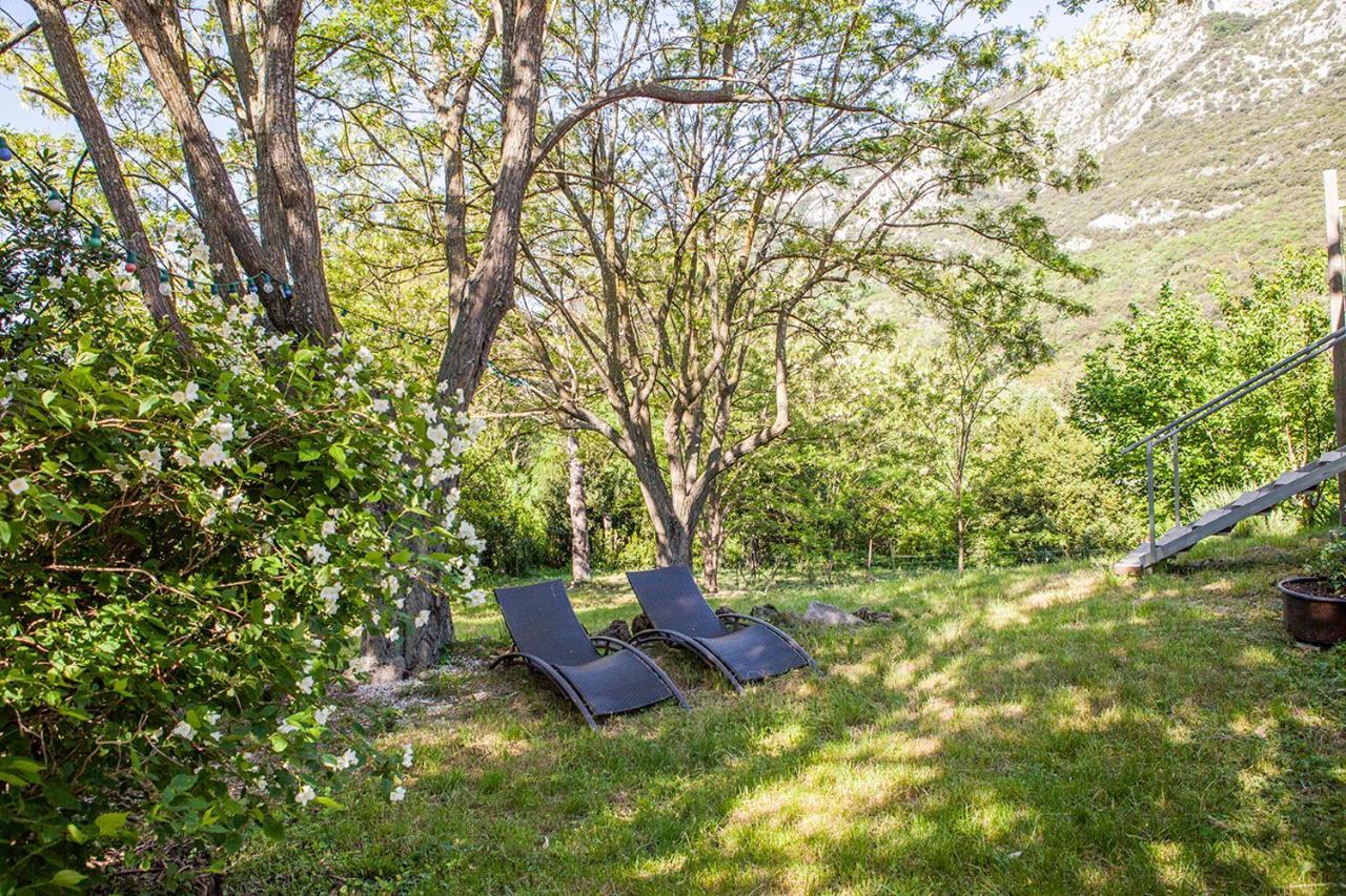 Auberge De La Vallee Saint-Jean-de-Bueges Exterior photo